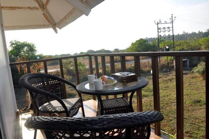 Exotica Beach Retreats Diveagar Exterior photo